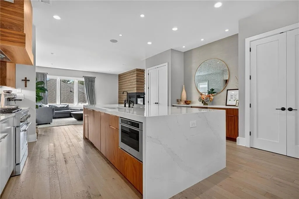 4012 Hazel Nut Lane, Atlanta, Georgia 30342, 4 Bedrooms Bedrooms, ,4 BathroomsBathrooms,Residential,For Sale,4012 Hazel Nut Lane,7695099