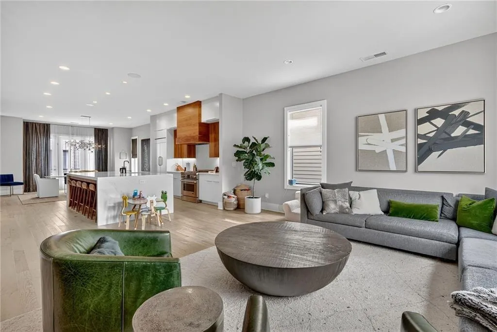 4012 Hazel Nut Lane, Atlanta, Georgia 30342, 4 Bedrooms Bedrooms, ,4 BathroomsBathrooms,Residential,For Sale,4012 Hazel Nut Lane,7695099