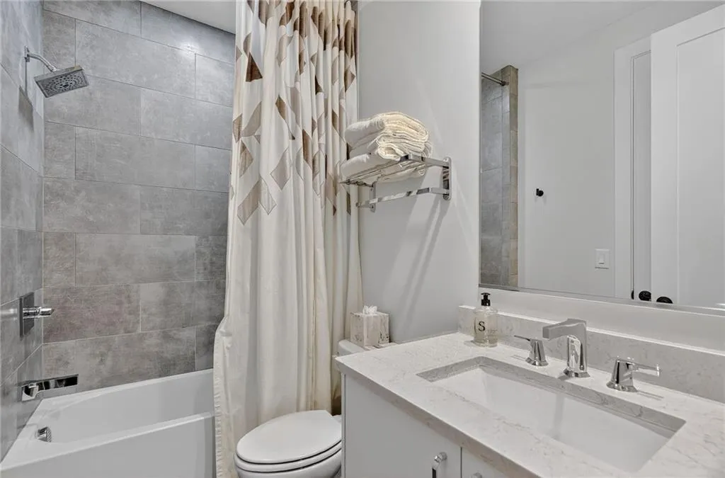 4012 Hazel Nut Lane, Atlanta, Georgia 30342, 4 Bedrooms Bedrooms, ,4 BathroomsBathrooms,Residential,For Sale,4012 Hazel Nut Lane,7695099