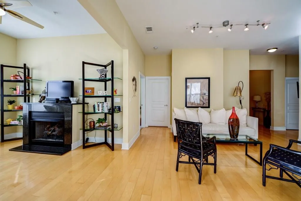 799 Hammond Drive Unit 102, Sandy Springs, Georgia 30328, 2 Bedrooms Bedrooms, ,2 BathroomsBathrooms,Residential,Sold,799 Hammond Drive Unit 102,5646186