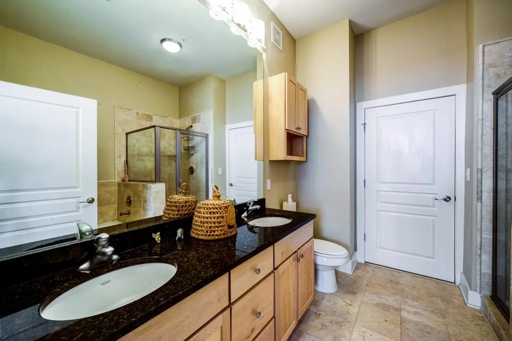 799 Hammond Drive Unit 102, Sandy Springs, Georgia 30328, 2 Bedrooms Bedrooms, ,2 BathroomsBathrooms,Residential,Sold,799 Hammond Drive Unit 102,5646186