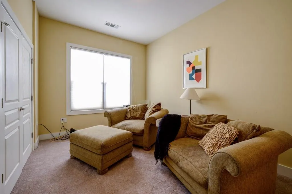 799 Hammond Drive Unit 102, Sandy Springs, Georgia 30328, 2 Bedrooms Bedrooms, ,2 BathroomsBathrooms,Residential,Sold,799 Hammond Drive Unit 102,5646186