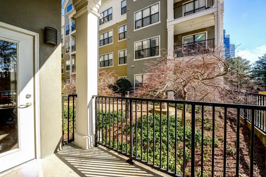 799 Hammond Drive Unit 102, Sandy Springs, Georgia 30328, 2 Bedrooms Bedrooms, ,2 BathroomsBathrooms,Residential,Sold,799 Hammond Drive Unit 102,5646186