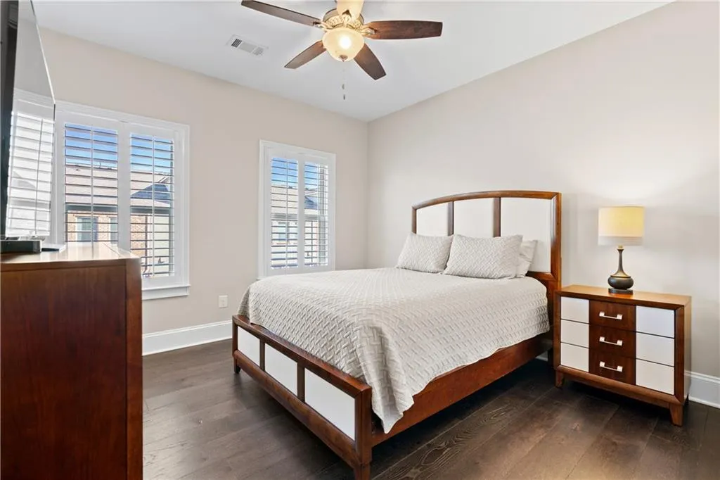 211 Alderwood Point Ne, Atlanta, Georgia 30328, 3 Bedrooms Bedrooms, ,3 BathroomsBathrooms,Residential,Sold,211 Alderwood Point Ne,7498316