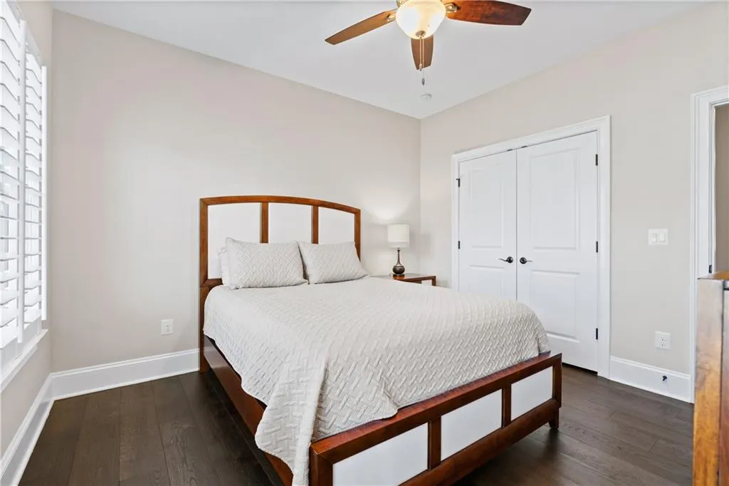 211 Alderwood Point Ne, Atlanta, Georgia 30328, 3 Bedrooms Bedrooms, ,3 BathroomsBathrooms,Residential,Sold,211 Alderwood Point Ne,7498316