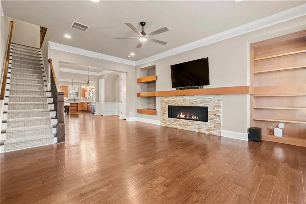 211 Alderwood Point Ne, Atlanta, Georgia 30328, 3 Bedrooms Bedrooms, ,3 BathroomsBathrooms,Residential,Sold,211 Alderwood Point Ne,7498316