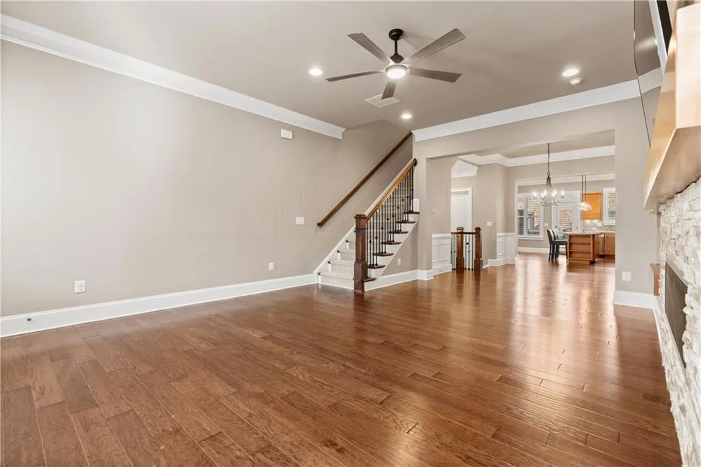 211 Alderwood Point Ne, Atlanta, Georgia 30328, 3 Bedrooms Bedrooms, ,3 BathroomsBathrooms,Residential,Sold,211 Alderwood Point Ne,7498316