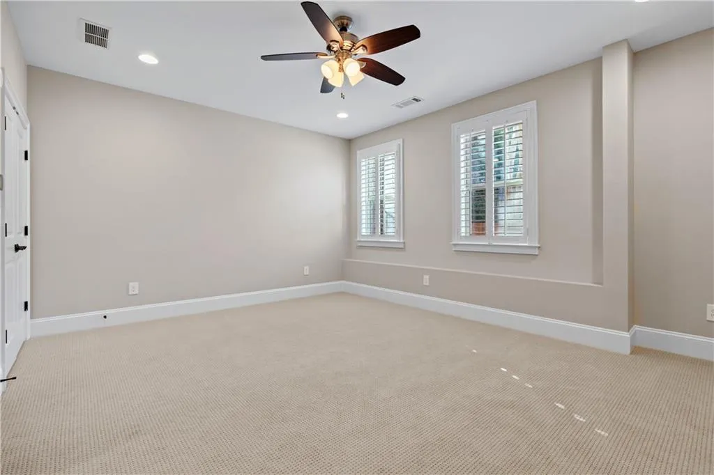 211 Alderwood Point Ne, Atlanta, Georgia 30328, 3 Bedrooms Bedrooms, ,3 BathroomsBathrooms,Residential,Sold,211 Alderwood Point Ne,7498316