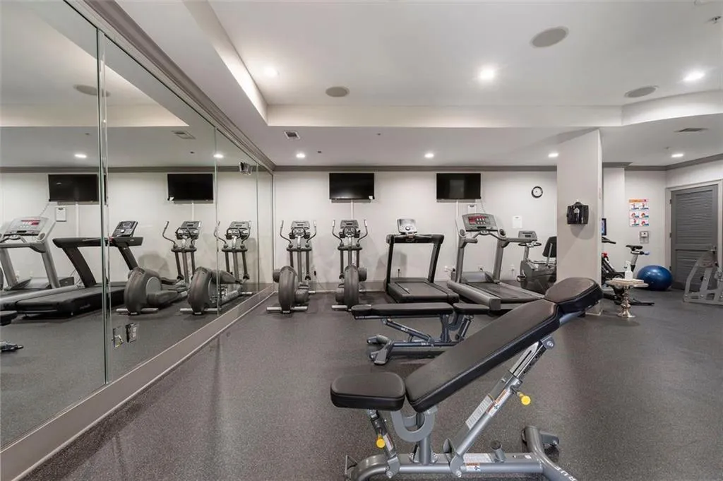 3621 Vinings Slope Se Unit 2115, Atlanta, Georgia 30339, 1 Bedroom Bedrooms, ,1 BathroomBathrooms,Residential,For Sale,3621 Vinings Slope Se Unit 2115,7670310