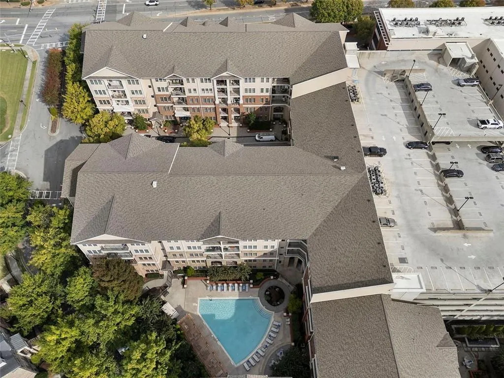 3621 Vinings Slope Se Unit 2115, Atlanta, Georgia 30339, 1 Bedroom Bedrooms, ,1 BathroomBathrooms,Residential,For Sale,3621 Vinings Slope Se Unit 2115,7670310