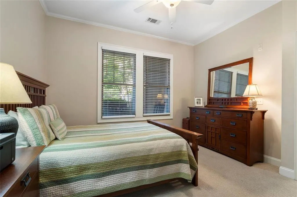 3621 Vinings Slope Se Unit 2115, Atlanta, Georgia 30339, 1 Bedroom Bedrooms, ,1 BathroomBathrooms,Residential,For Sale,3621 Vinings Slope Se Unit 2115,7670310