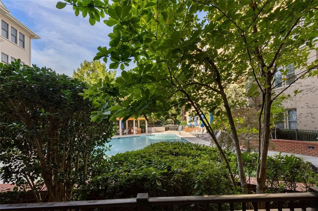 3621 Vinings Slope Se Unit 2115, Atlanta, Georgia 30339, 1 Bedroom Bedrooms, ,1 BathroomBathrooms,Residential,For Sale,3621 Vinings Slope Se Unit 2115,7670310