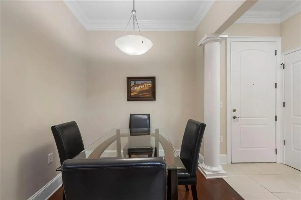 3621 Vinings Slope Se Unit 2115, Atlanta, Georgia 30339, 1 Bedroom Bedrooms, ,1 BathroomBathrooms,Residential,For Sale,3621 Vinings Slope Se Unit 2115,7670310