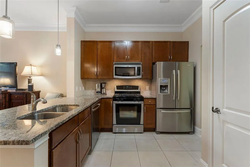 3621 Vinings Slope Se Unit 2115, Atlanta, Georgia 30339, 1 Bedroom Bedrooms, ,1 BathroomBathrooms,Residential,For Sale,3621 Vinings Slope Se Unit 2115,7670310