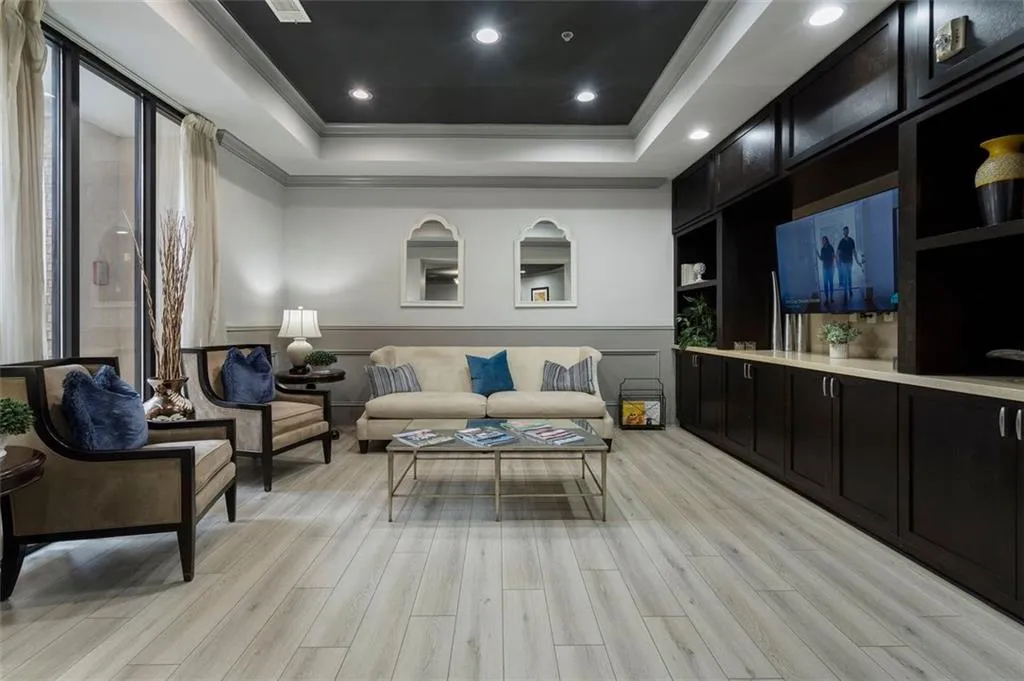 3621 Vinings Slope Se Unit 2115, Atlanta, Georgia 30339, 1 Bedroom Bedrooms, ,1 BathroomBathrooms,Residential,For Sale,3621 Vinings Slope Se Unit 2115,7670310