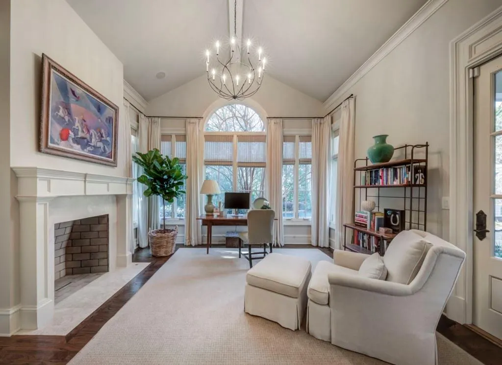 5000 Long Island Drive Nw, Atlanta, Georgia 30327, 5 Bedrooms Bedrooms, ,5 BathroomsBathrooms,Residential,Sold,5000 Long Island Drive Nw,6684822