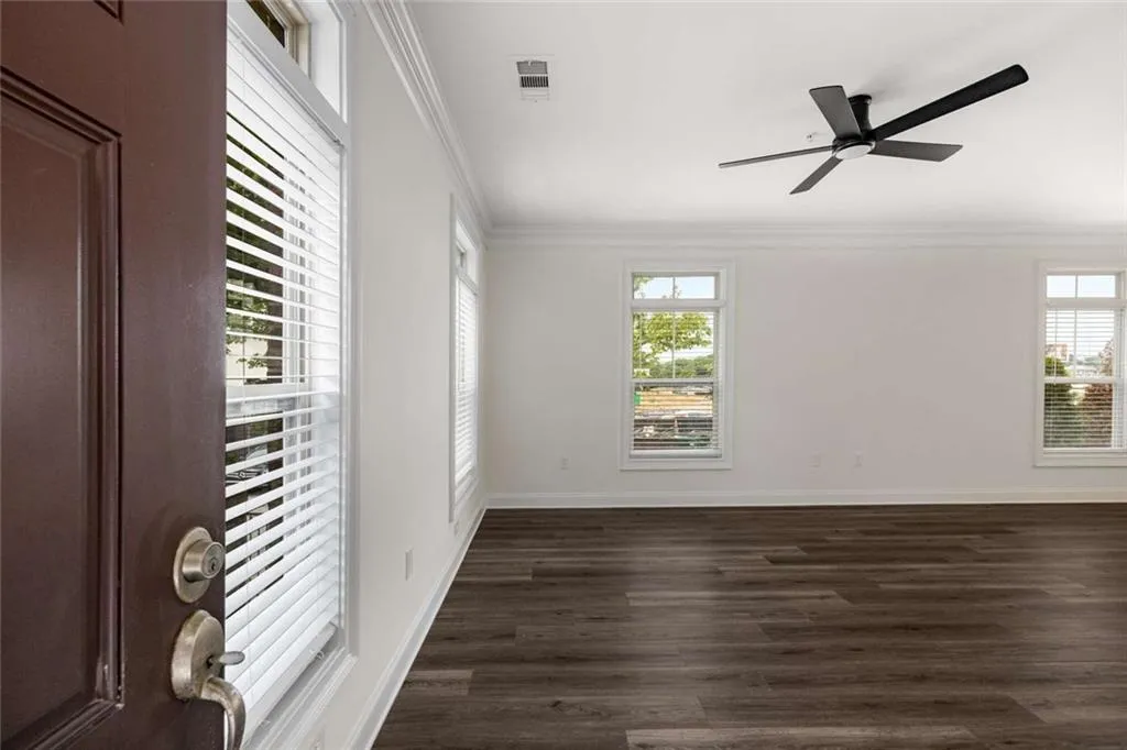 1172 Lavista Circle Ne, Atlanta, Georgia 30324, 2 Bedrooms Bedrooms, ,2 BathroomsBathrooms,Residential,For Sale,1172 Lavista Circle Ne,7618188
