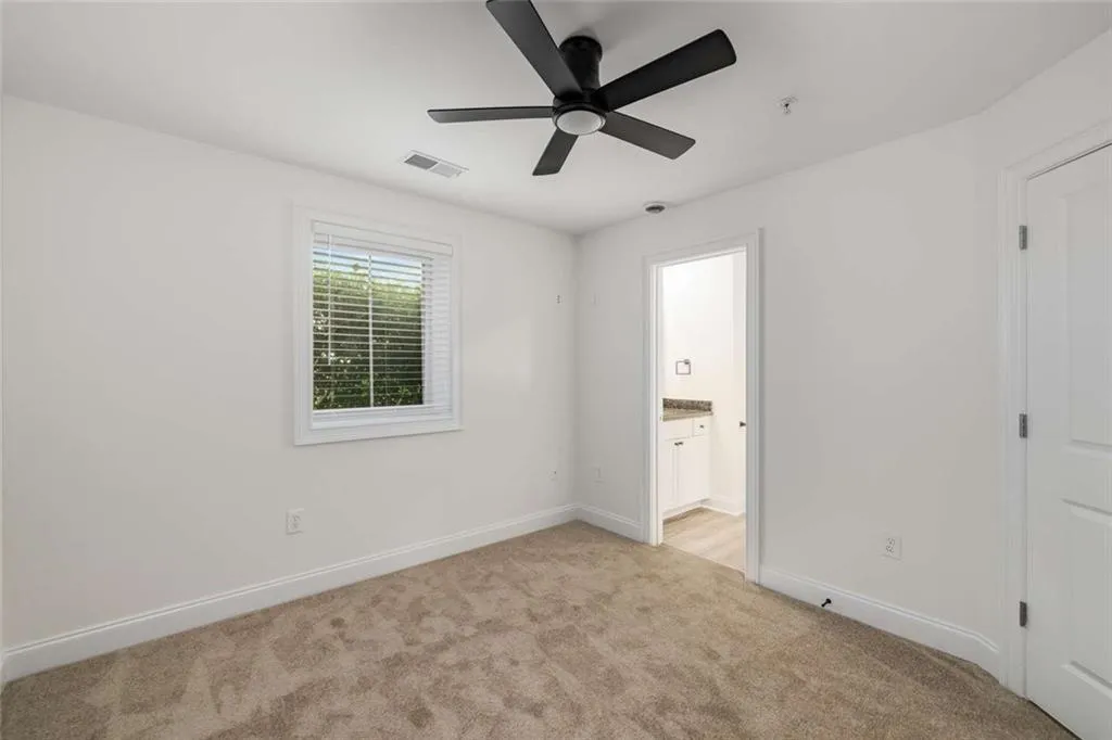1172 Lavista Circle Ne, Atlanta, Georgia 30324, 2 Bedrooms Bedrooms, ,2 BathroomsBathrooms,Residential,For Sale,1172 Lavista Circle Ne,7618188