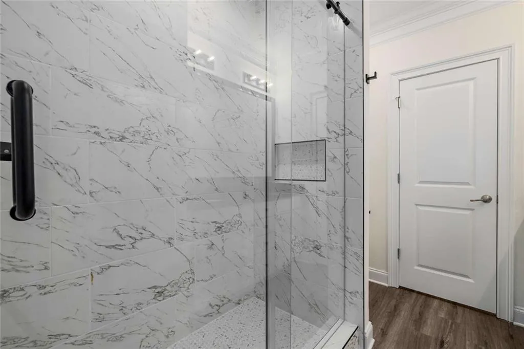 1172 Lavista Circle Ne, Atlanta, Georgia 30324, 2 Bedrooms Bedrooms, ,2 BathroomsBathrooms,Residential,For Sale,1172 Lavista Circle Ne,7618188