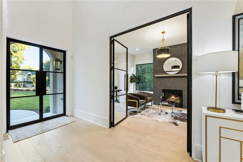 5070 Lake Forrest Dr, Sandy Springs, Georgia 30342, 6 Bedrooms Bedrooms, ,6 BathroomsBathrooms,Residential,Sold,5070 Lake Forrest Dr,7329345