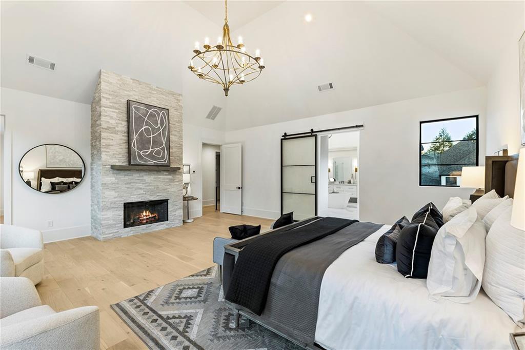 5070 Lake Forrest Dr, Sandy Springs, Georgia 30342, 6 Bedrooms Bedrooms, ,6 BathroomsBathrooms,Residential,Sold,5070 Lake Forrest Dr,7329345