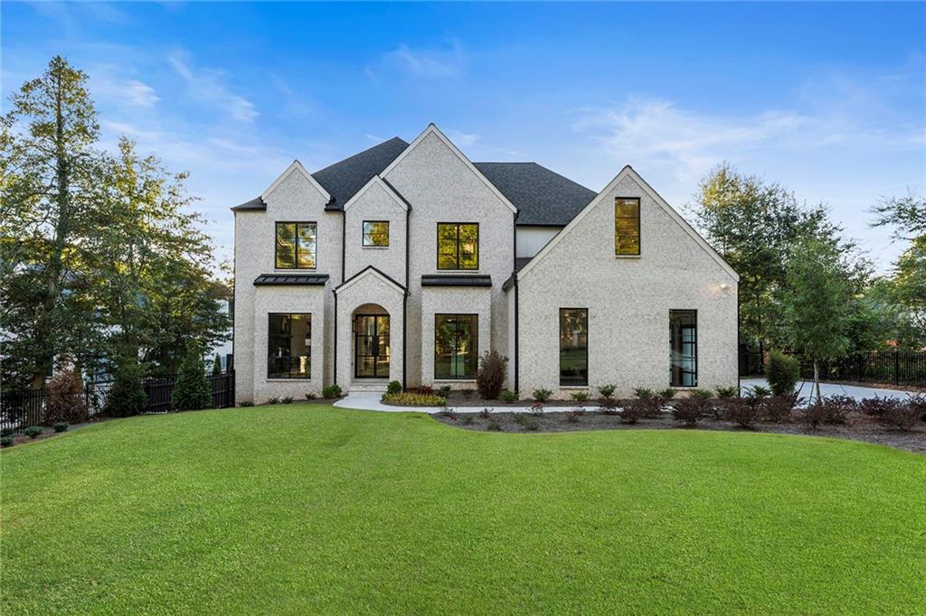 5070 Lake Forrest Dr, Sandy Springs, Georgia 30342, 6 Bedrooms Bedrooms, ,6 BathroomsBathrooms,Residential,Sold,5070 Lake Forrest Dr,7329345