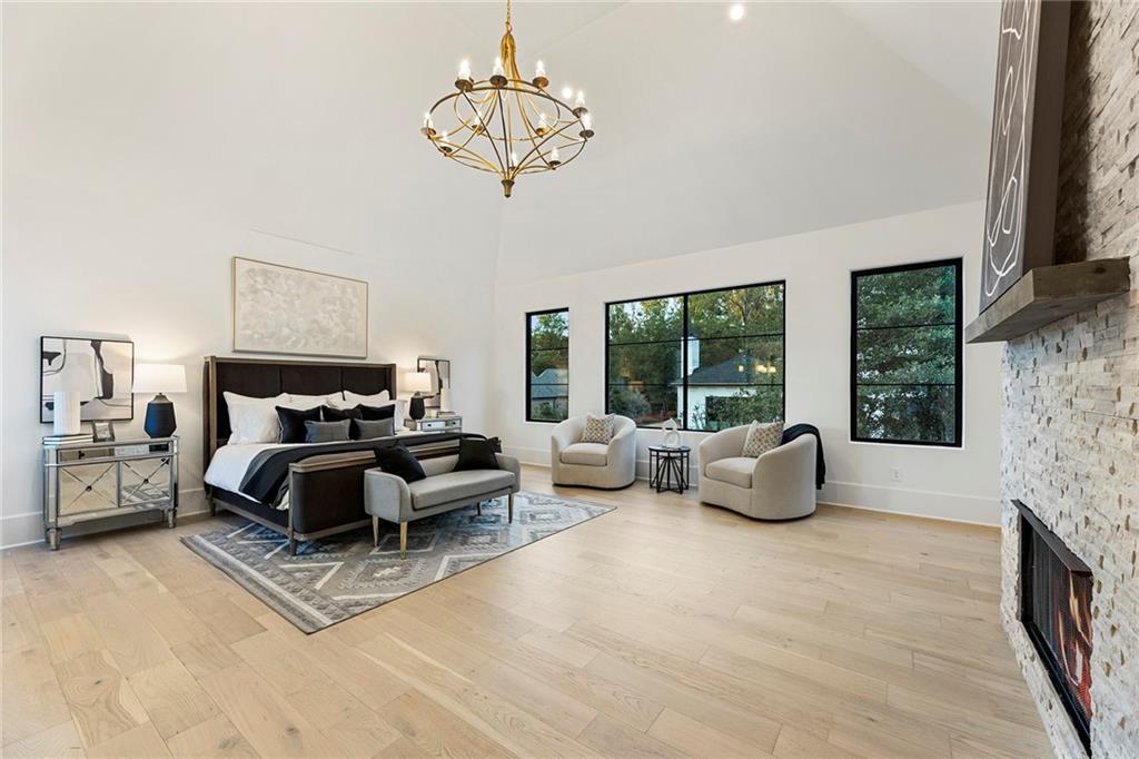 5070 Lake Forrest Dr, Sandy Springs, Georgia 30342, 6 Bedrooms Bedrooms, ,6 BathroomsBathrooms,Residential,Sold,5070 Lake Forrest Dr,7329345