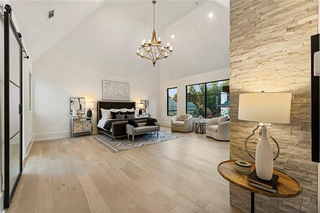 5070 Lake Forrest Dr, Sandy Springs, Georgia 30342, 6 Bedrooms Bedrooms, ,6 BathroomsBathrooms,Residential,Sold,5070 Lake Forrest Dr,7329345