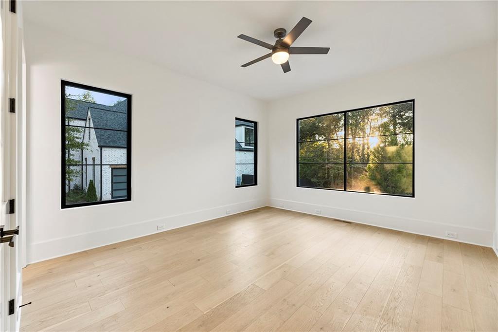 5070 Lake Forrest Dr, Sandy Springs, Georgia 30342, 6 Bedrooms Bedrooms, ,6 BathroomsBathrooms,Residential,Sold,5070 Lake Forrest Dr,7329345