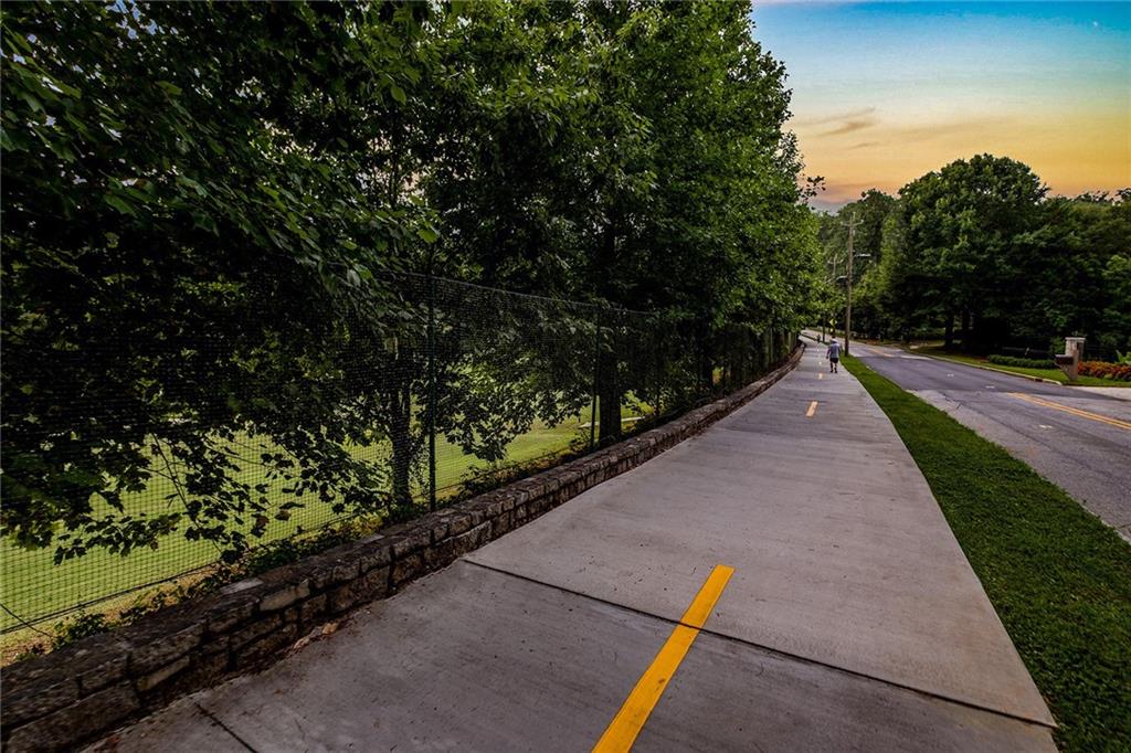 5070 Lake Forrest Dr, Sandy Springs, Georgia 30342, 6 Bedrooms Bedrooms, ,6 BathroomsBathrooms,Residential,Sold,5070 Lake Forrest Dr,7329345