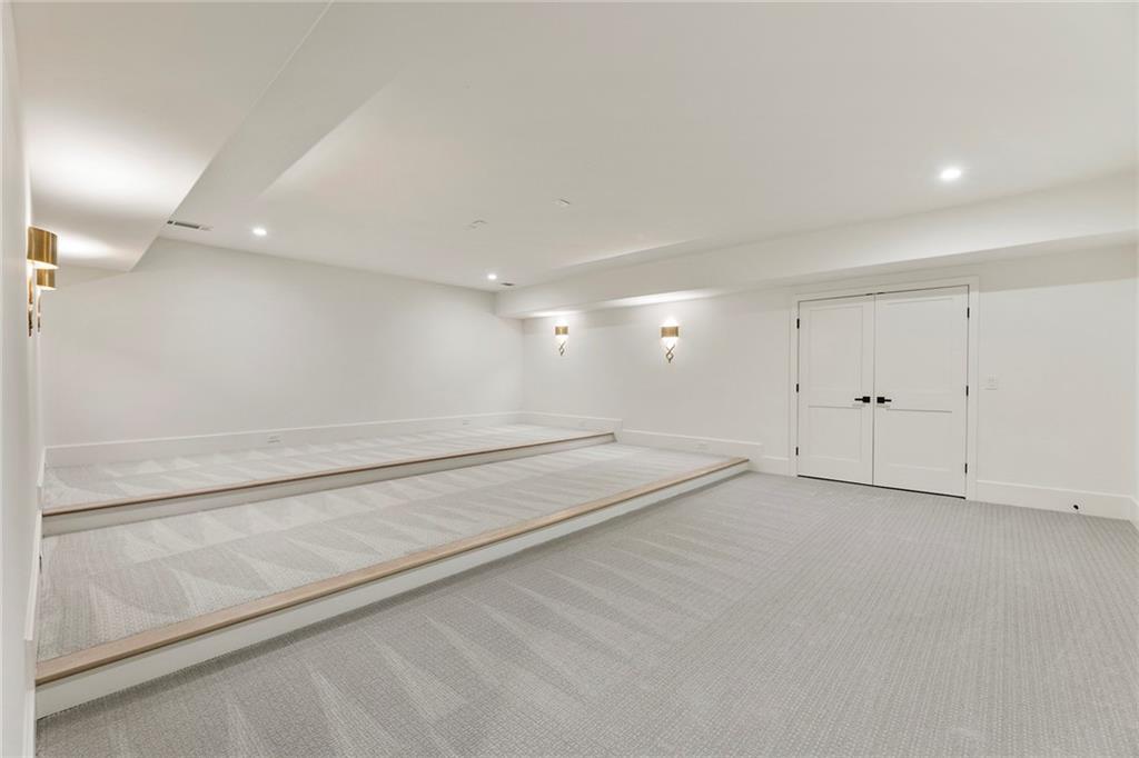 5070 Lake Forrest Dr, Sandy Springs, Georgia 30342, 6 Bedrooms Bedrooms, ,6 BathroomsBathrooms,Residential,Sold,5070 Lake Forrest Dr,7329345