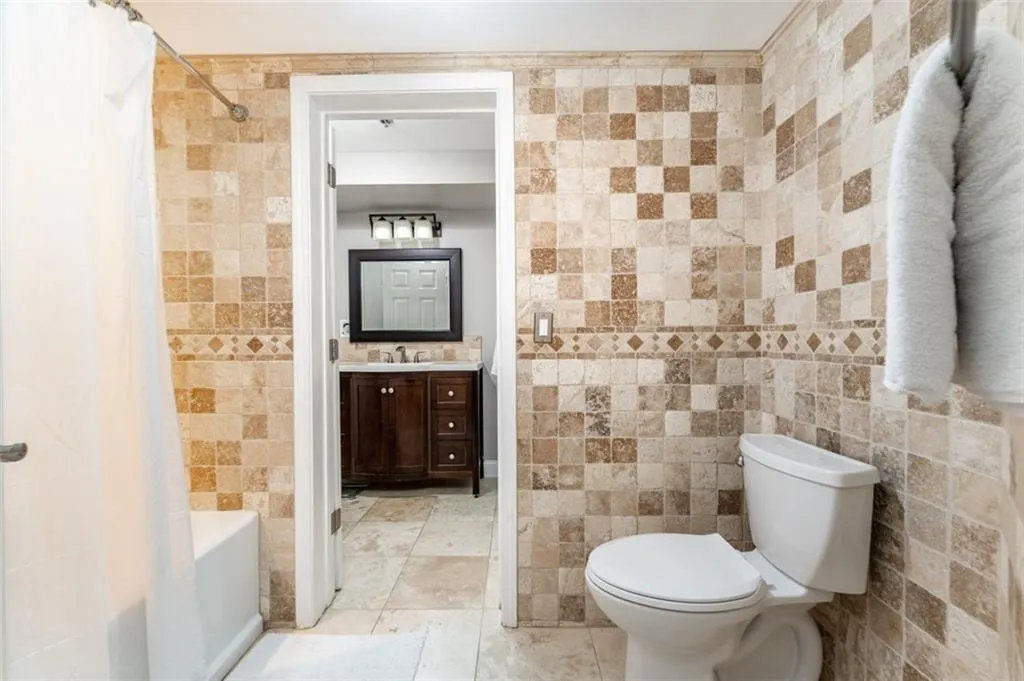 795 Hammond Drive Unit 2305, Atlanta, Georgia 30328, 2 Bedrooms Bedrooms, ,2 BathroomsBathrooms,Residential,Sold,795 Hammond Drive Unit 2305,7186332