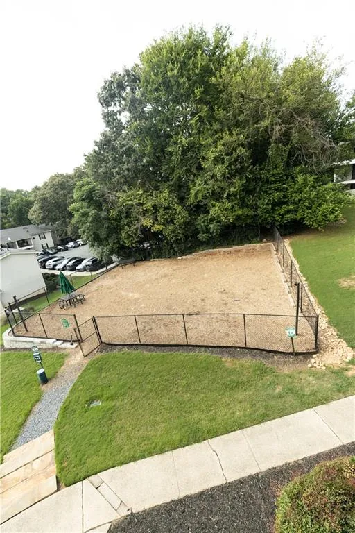 1150 Collier Road Nw Unit 11i, Atlanta, Georgia 30318, 1 Bedroom Bedrooms, 0 ,1 BathroomBathrooms,Residential,For Sale,1150 Collier Road Nw Unit 11i,7813585