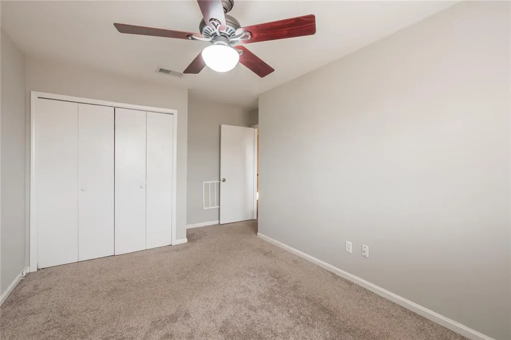 6520 Roswell Road #49 Road, Atlanta, Georgia 30328, 3 Bedrooms Bedrooms, ,2 BathroomsBathrooms,Residential,Sold,6520 Roswell Road #49 Road,6822399