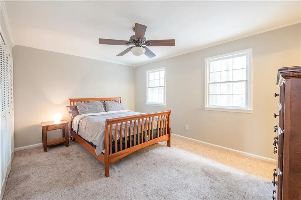 6520 Roswell Road #49 Road, Atlanta, Georgia 30328, 3 Bedrooms Bedrooms, ,2 BathroomsBathrooms,Residential,Sold,6520 Roswell Road #49 Road,6822399