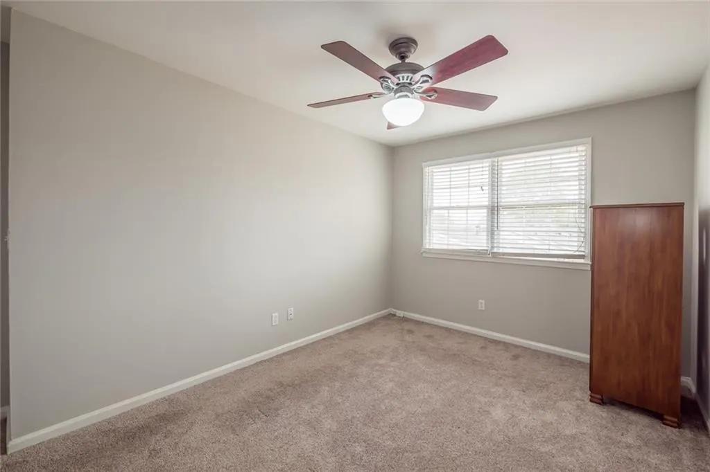 6520 Roswell Road #49 Road, Atlanta, Georgia 30328, 3 Bedrooms Bedrooms, ,2 BathroomsBathrooms,Residential,Sold,6520 Roswell Road #49 Road,6822399