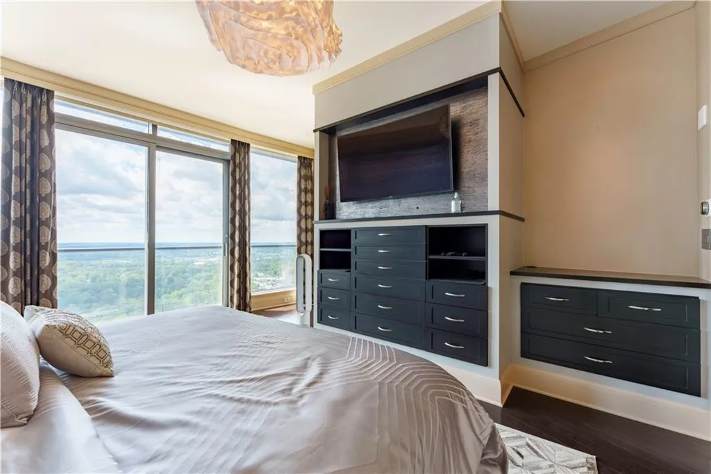 3344 Peachtree Road Unit 3505, Atlanta, Georgia 30326, 2 Bedrooms Bedrooms, ,2 BathroomsBathrooms,Residential,For Sale,3344 Peachtree Road Unit 3505,7574785