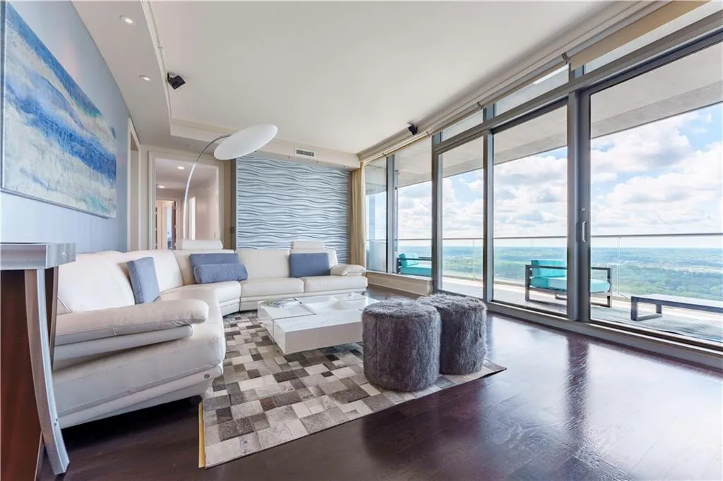 3344 Peachtree Road Unit 3505, Atlanta, Georgia 30326, 2 Bedrooms Bedrooms, ,2 BathroomsBathrooms,Residential,For Sale,3344 Peachtree Road Unit 3505,7574785