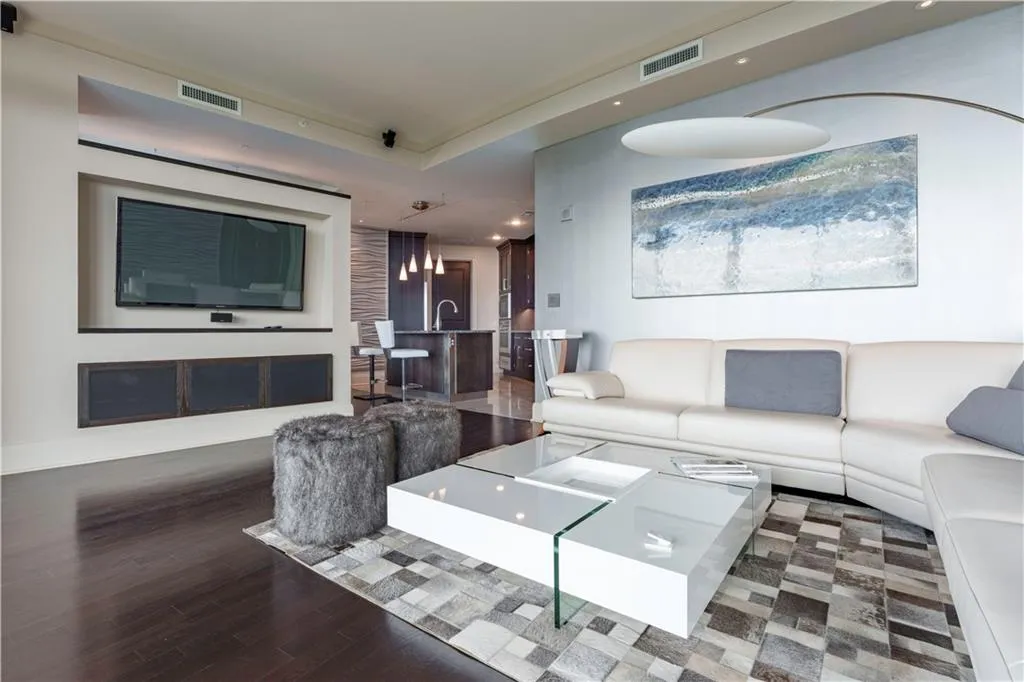 3344 Peachtree Road Unit 3505, Atlanta, Georgia 30326, 2 Bedrooms Bedrooms, ,2 BathroomsBathrooms,Residential,For Sale,3344 Peachtree Road Unit 3505,7574785