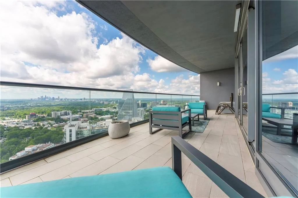 3344 Peachtree Road Unit 3505, Atlanta, Georgia 30326, 2 Bedrooms Bedrooms, ,2 BathroomsBathrooms,Residential,For Sale,3344 Peachtree Road Unit 3505,7574785