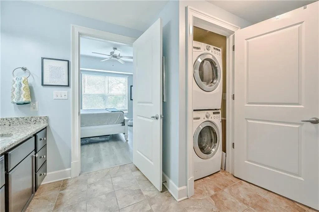 Georgia 30339, ,1 BathroomBathrooms,Residential,Sold,6937199