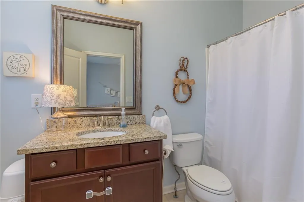 227 Alderwood Point, Atlanta, Georgia 30328, 3 Bedrooms Bedrooms, ,3 BathroomsBathrooms,Residential,Sold,227 Alderwood Point,6743168