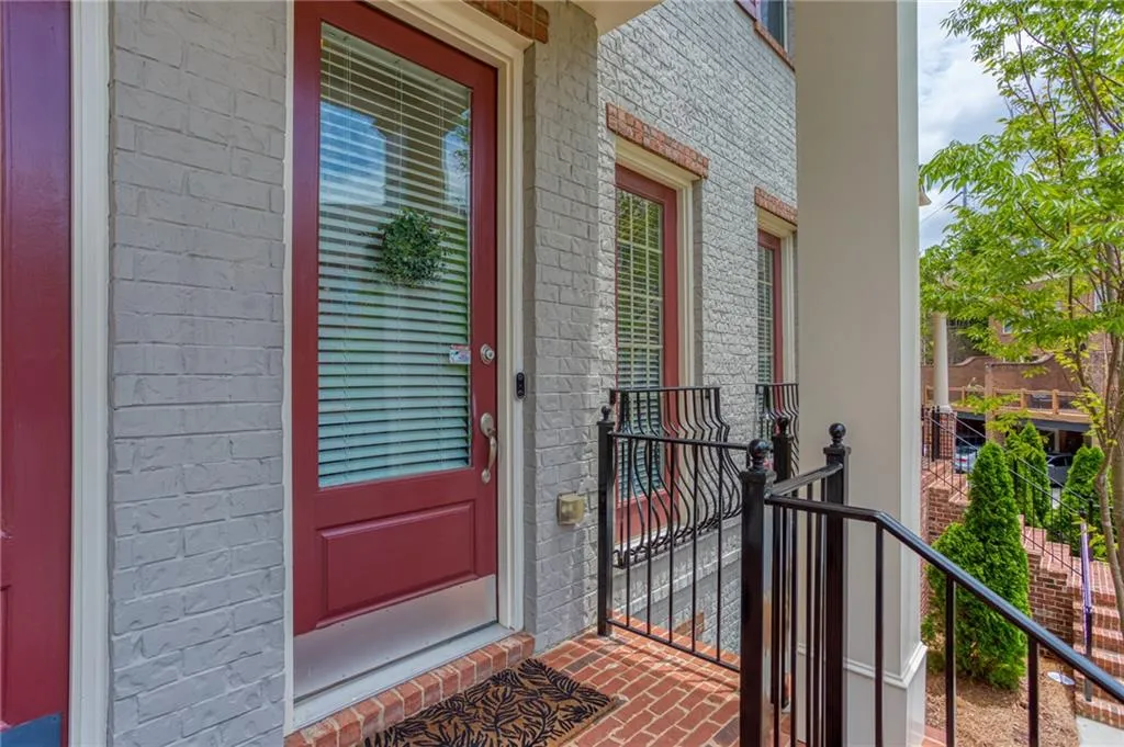 227 Alderwood Point, Atlanta, Georgia 30328, 3 Bedrooms Bedrooms, ,3 BathroomsBathrooms,Residential,Sold,227 Alderwood Point,6743168