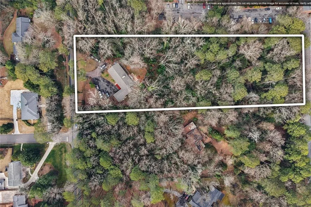 5655 Lake Forrest Drive Nw, Atlanta, Georgia 30342, 6 Bedrooms Bedrooms, ,3 BathroomsBathrooms,Residential,For Sale,5655 Lake Forrest Drive Nw,7719359