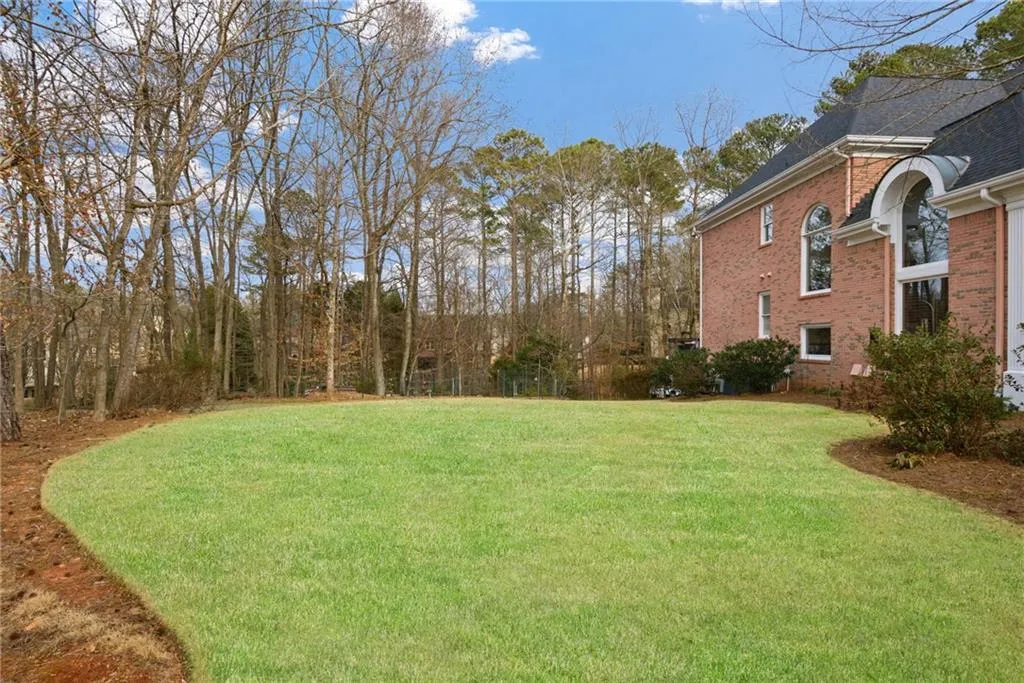 8181 Nesbit Ferry Road, Sandy Springs, Georgia 30350, 5 Bedrooms Bedrooms, ,5 BathroomsBathrooms,Residential,Sold,8181 Nesbit Ferry Road,7163831