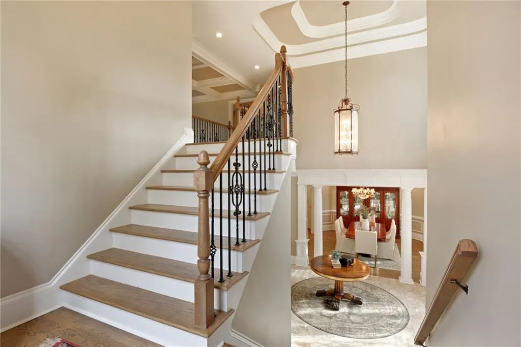 8181 Nesbit Ferry Road, Sandy Springs, Georgia 30350, 5 Bedrooms Bedrooms, ,5 BathroomsBathrooms,Residential,Sold,8181 Nesbit Ferry Road,7163831