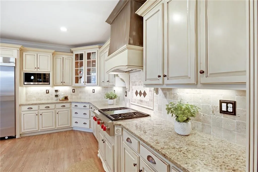 8181 Nesbit Ferry Road, Sandy Springs, Georgia 30350, 5 Bedrooms Bedrooms, ,5 BathroomsBathrooms,Residential,Sold,8181 Nesbit Ferry Road,7163831