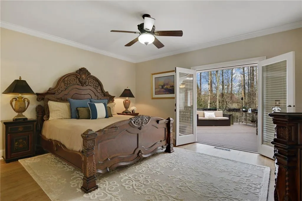 8181 Nesbit Ferry Road, Sandy Springs, Georgia 30350, 5 Bedrooms Bedrooms, ,5 BathroomsBathrooms,Residential,Sold,8181 Nesbit Ferry Road,7163831