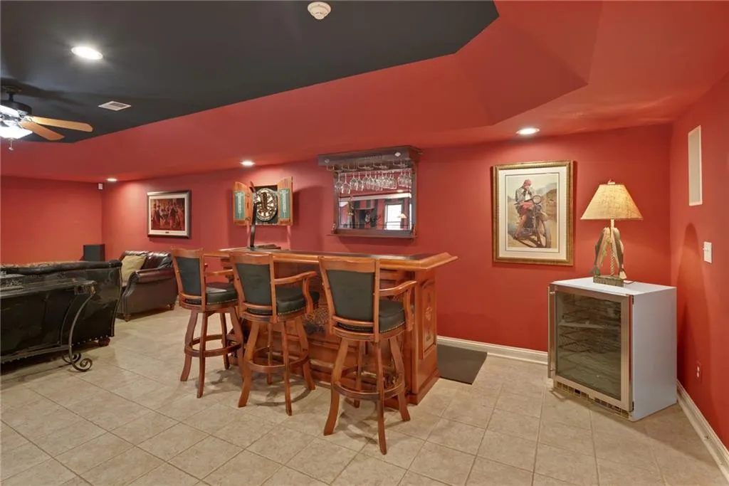 8181 Nesbit Ferry Road, Sandy Springs, Georgia 30350, 5 Bedrooms Bedrooms, ,5 BathroomsBathrooms,Residential,Sold,8181 Nesbit Ferry Road,7163831