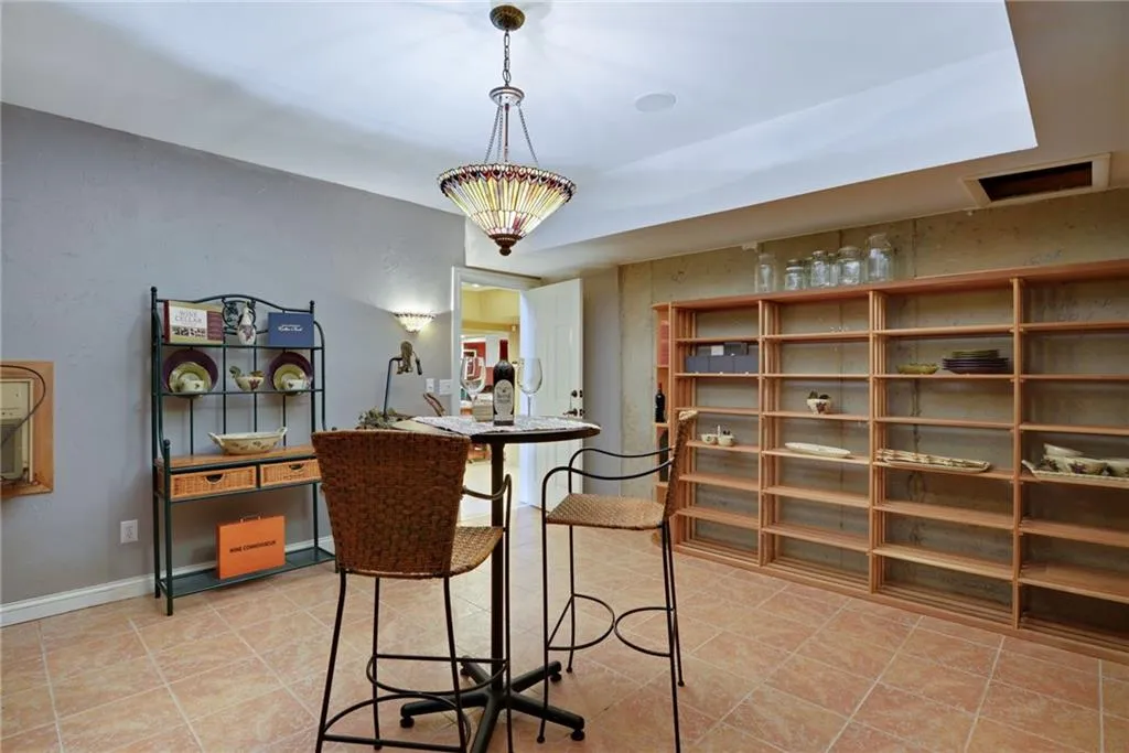 8181 Nesbit Ferry Road, Sandy Springs, Georgia 30350, 5 Bedrooms Bedrooms, ,5 BathroomsBathrooms,Residential,Sold,8181 Nesbit Ferry Road,7163831